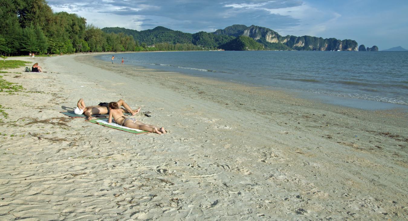 Noppharat Beach